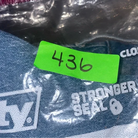 Madewell Mid-Rise Perfect Vintage Jeans - Picture 7 of 7